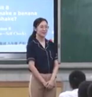 ˽̰Ŀ(bio)ӢZ꼉σUnit 8 How do you make a banana milk shake Section B3a-selfcheckӱʡ - ʯf