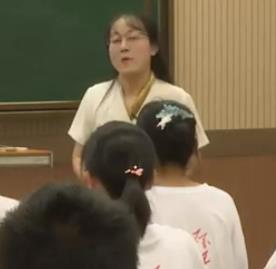 高中英語新課程新教材優質課比賽(安徽)譯林版必修第一冊Book 1 Unit 4 Looking good, feeling good grammar and usage1