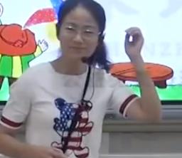 深圳市小學(xué)數(shù)學(xué)優(yōu)質(zhì)課北師大版二年級數(shù)學(xué)上冊《玩一玩,做一做》