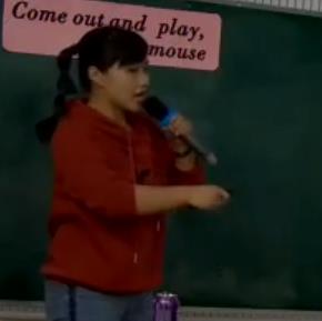ȫʡСWӢZF̌W|nِnչʾ^ĦLxcome out and play little mouse